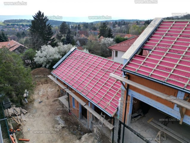 Eladó ikerház, Pilisborosjenőn 164.9 M Ft, 4 szobás