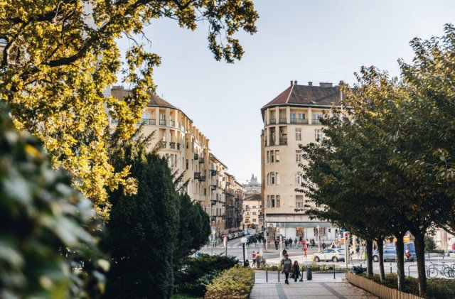 Eladó téglalakás, Budapesten, II. kerületben 77 M Ft, 1+1 szobás