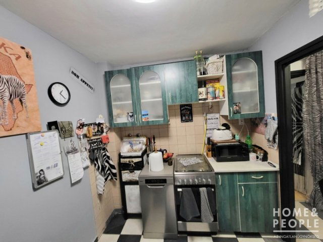 Eladó téglalakás, Szegeden 19.9 M Ft, 1+1 szobás