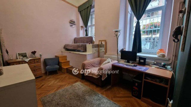 Eladó téglalakás, Budapesten, VIII. kerületben 62.9 M Ft