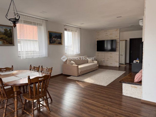 Eladó családi ház, Nagyvázsonyon 84.9 M Ft, 3 szobás