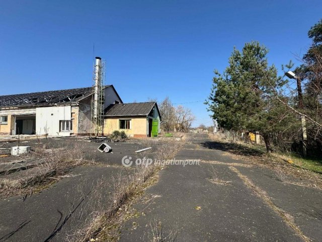Eladó ipari ingatlan, Nyírlugoson 150 M Ft / költözzbe.hu