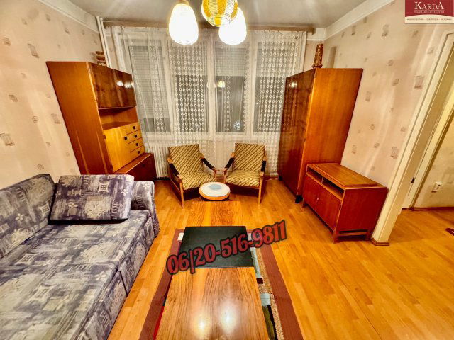 Eladó téglalakás, Dunaújvárosban 27.9 M Ft, 1+1 szobás