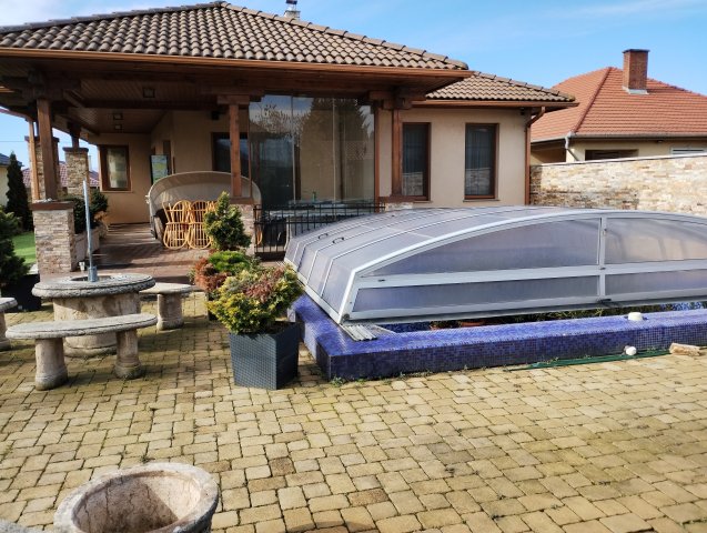 Eladó családi ház, Arnóton 190 M Ft, 3+1 szobás