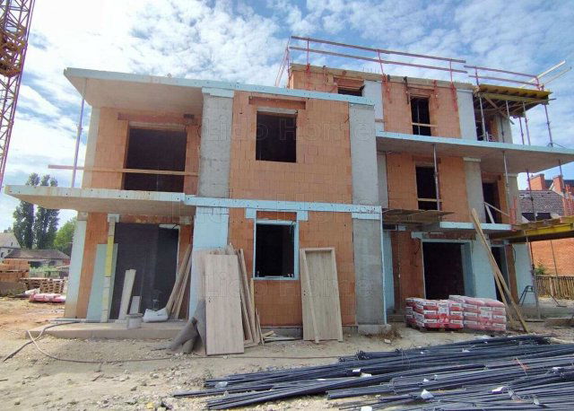 Eladó nyaraló, Zamárdiban 98 M Ft, 2 szobás