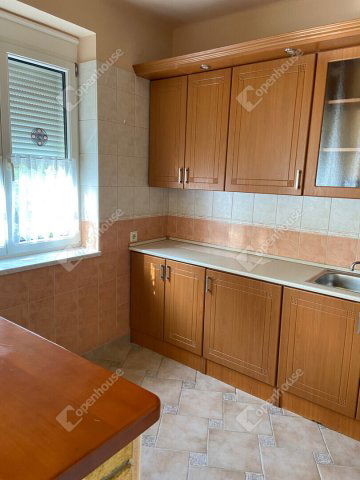 Kiadó téglalakás, albérlet, Győrött 200 E Ft / hó, 2 szobás