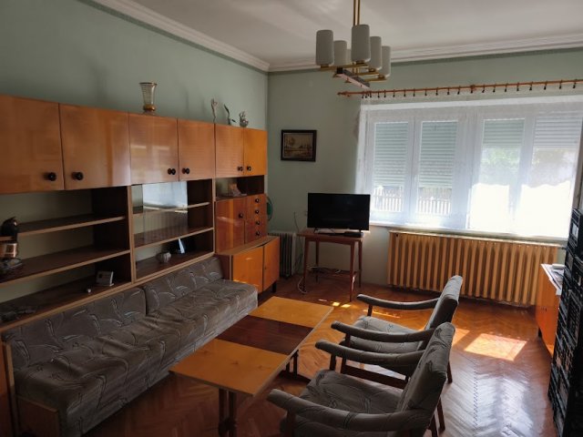 Eladó családi ház, Martfűn 45 M Ft, 1 szobás