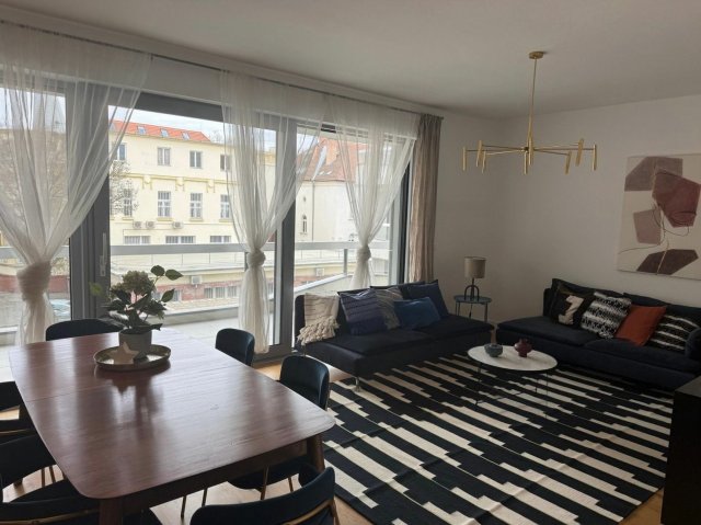 Kiadó téglalakás, albérlet, VI. kerületben, Benczúr utcában