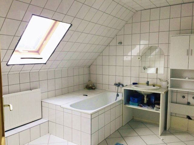 Eladó családi ház, Veresegyházon 155 M Ft, 6+2 szobás