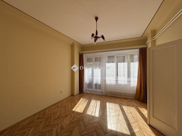 Eladó téglalakás, Budapesten, II. kerületben 119 M Ft
