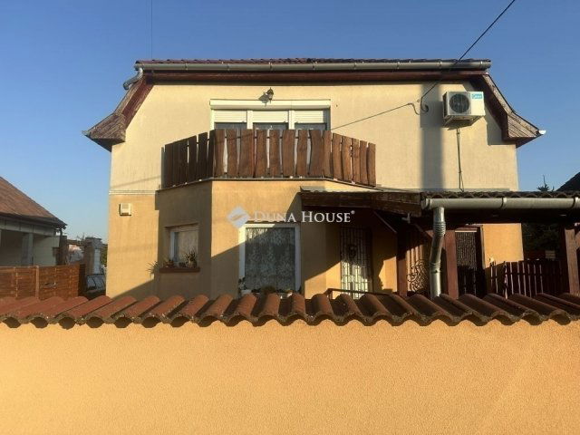 Eladó családi ház, Bugyin 79.9 M Ft, 5 szobás