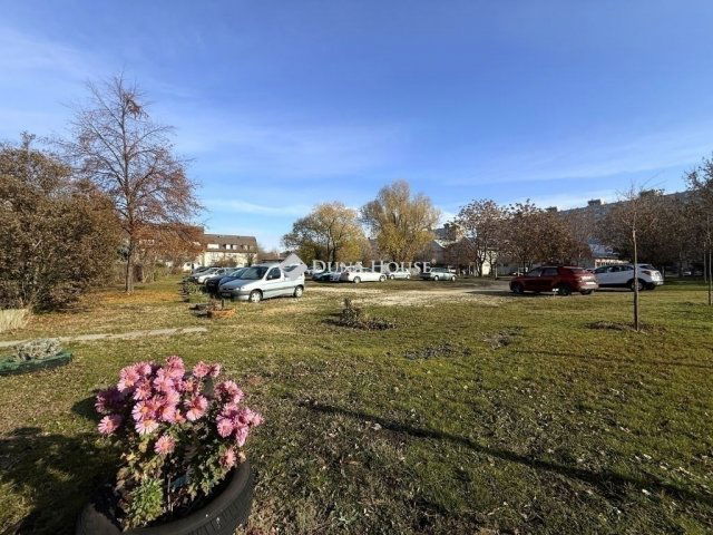 Eladó téglalakás, Budapesten, XVIII. kerületben 41.9 M Ft