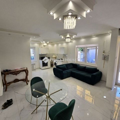 Eladó családi ház, Kecskeméten 65 M Ft, 4 szobás