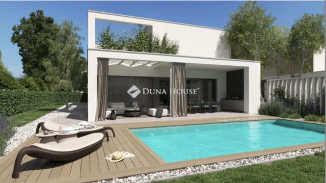 Eladó családi ház, Balatonlelleén 561.419 M Ft, 4 szobás