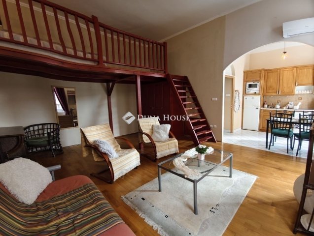 Eladó téglalakás, Szombathelyen 43 M Ft, 1 szobás