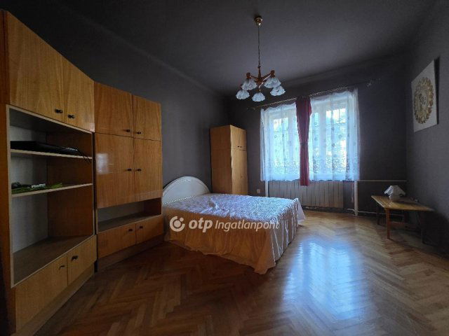 Eladó téglalakás, Budapesten, II. kerületben 89.9 M Ft, 2 szobás