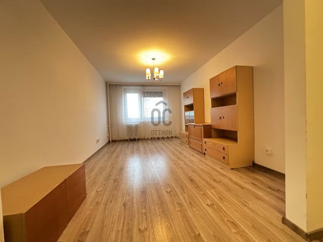 Eladó panellakás, Győrött 49.9 M Ft, 2 szobás