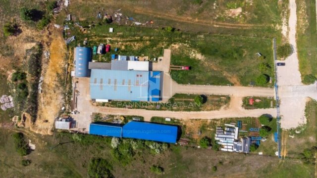 Eladó családi ház, Szentkirályszabadján 400 M Ft