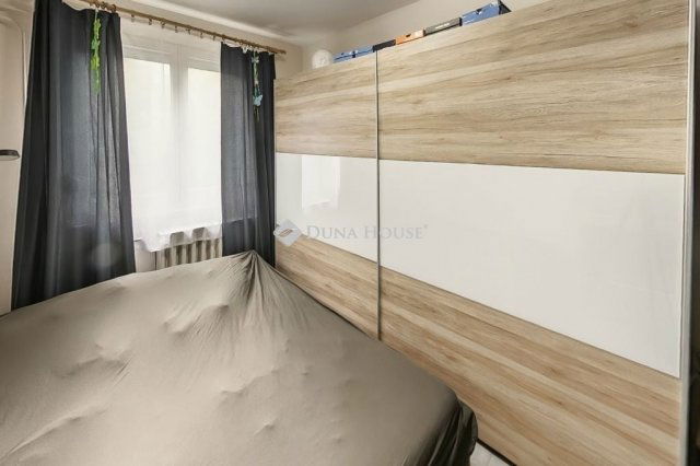 Eladó panellakás, Kecskeméten 55 M Ft, 3 szobás