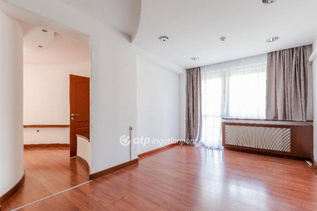 Eladó iroda, Budapesten, XIV. kerületben 99 M Ft