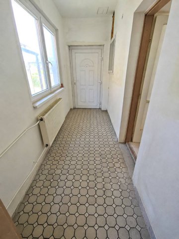Eladó családi ház, Dunaszekcsőn 10 M Ft, 2 szobás
