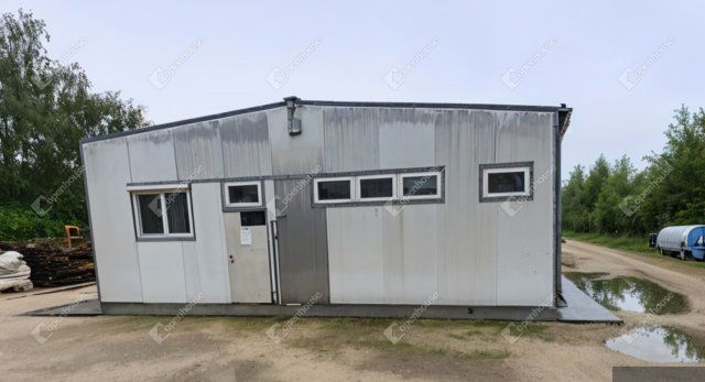 Eladó ipari ingatlan, Pápán 57 M Ft / költözzbe.hu