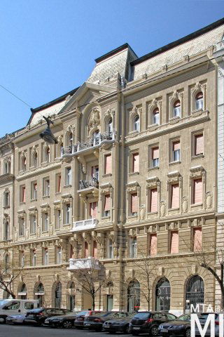 Eladó téglalakás, Budapesten, V. kerületben 534.6 M Ft, 3 szobás