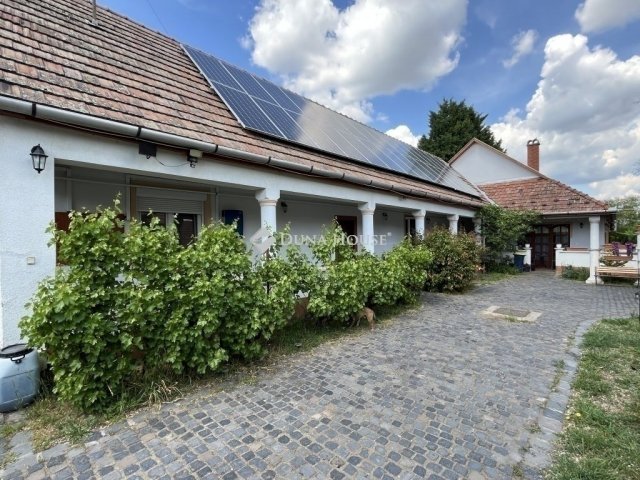 Eladó családi ház, Gyömrőn 166 M Ft, 4 szobás