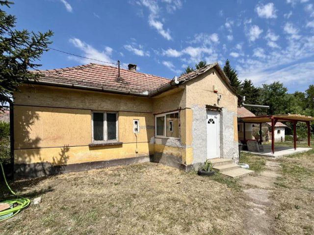 Eladó családi ház, Tápióbicskén 19.9 M Ft, 1+1 szobás