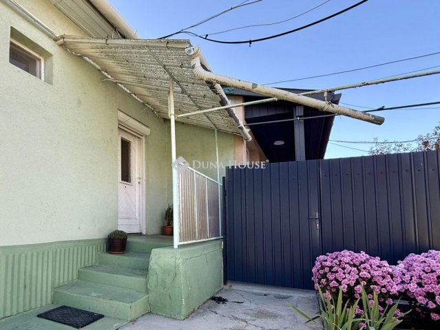 Eladó családi ház, Gyulán, Bárdos utcában 12 M Ft, 2 szobás