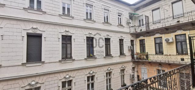 Eladó téglalakás, Budapesten, VIII. kerületben 89.9 M Ft