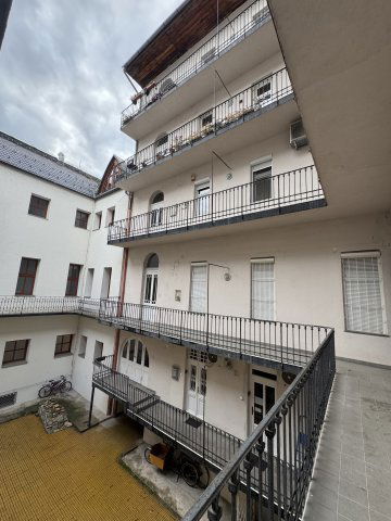 Eladó téglalakás, Budapesten, VIII. kerületben 81.99 M Ft