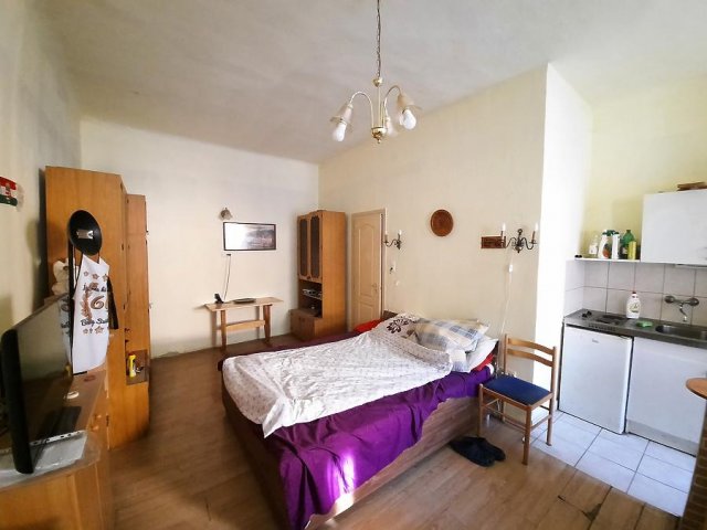 Eladó családi ház, Budapesten, XV. kerületben 94.9 M Ft