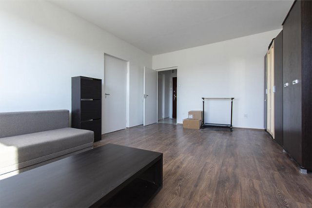 Eladó panellakás, Budapesten, XXI. kerületben, Árpád utcában