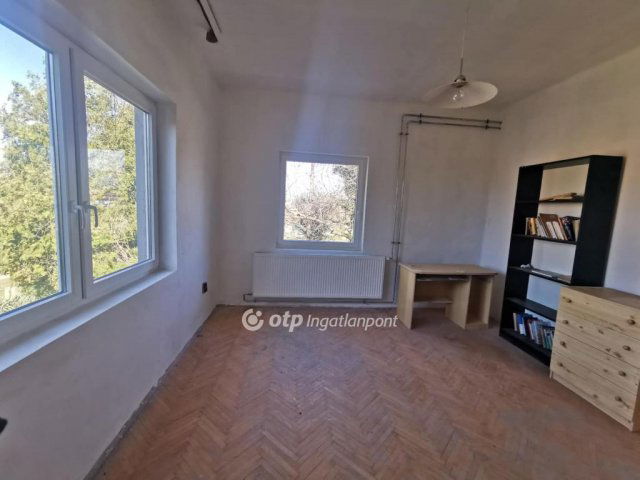 Eladó ikerház, Mélykúton 22.9 M Ft, 3 szobás