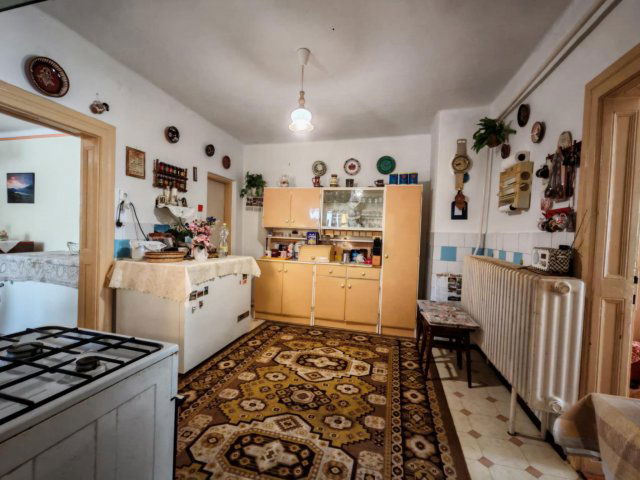 Eladó családi ház, Kisbéren 35 M Ft, 3 szobás