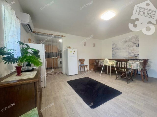 Eladó családi ház, Orgoványon 39.9 M Ft, 6 szobás