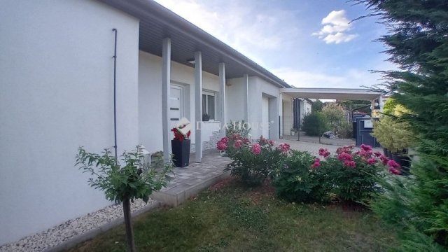 Eladó ikerház, Telkin, Őszapó közben 175 M Ft, 5 szobás