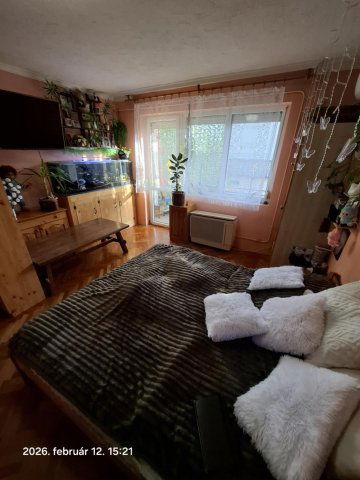 Eladó téglalakás, Egerben 57.8 M Ft, 2+1 szobás