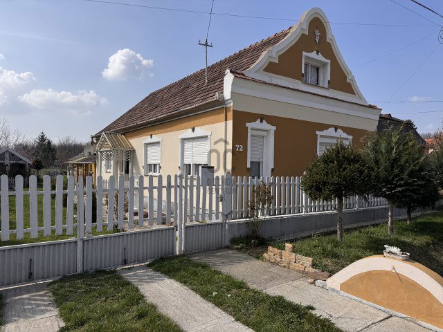 Eladó családi ház, Sokorópátkán 24 M Ft, 3 szobás