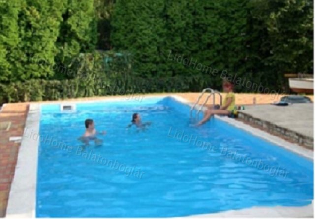 Eladó hotel, Balatonbogláron 550 M Ft, 14 szobás