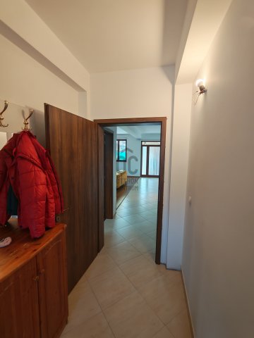 Eladó családi ház, Nagytarcsán 207.9 M Ft, 7 szobás