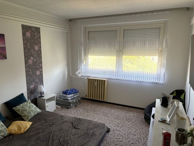 Eladó panellakás, Esztergomban, Bánomi dűlőn 42.9 M Ft