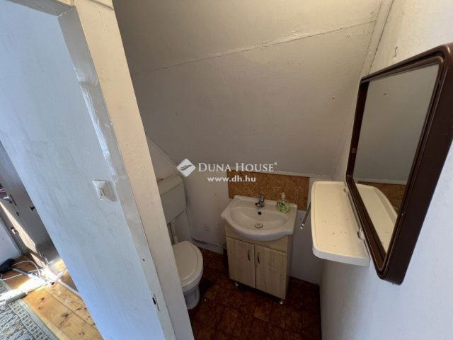 Eladó nyaraló, Velencén 38.9 M Ft, 2 szobás