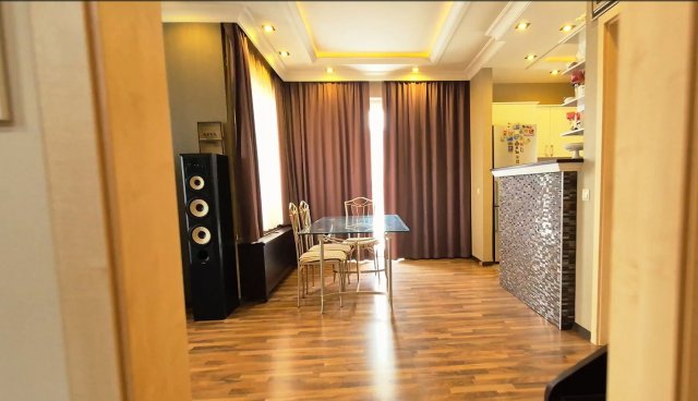 Eladó családi ház, Leányfaluban 169.9 M Ft, 4+1 szobás