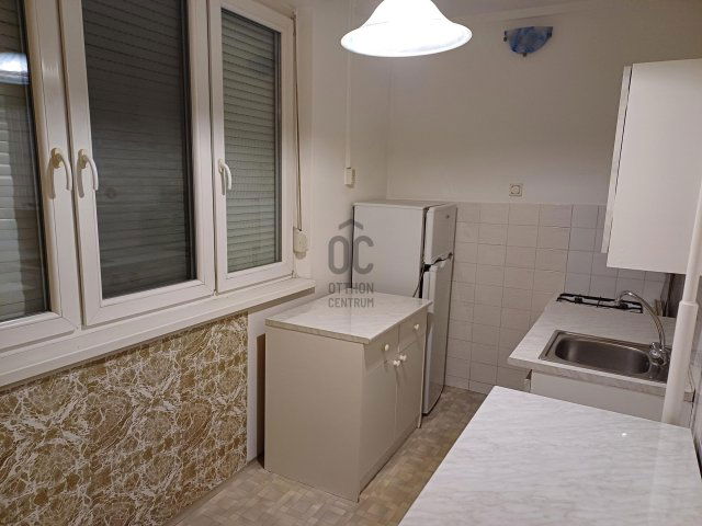 Eladó panellakás, Kecskeméten 41.99 M Ft, 2 szobás