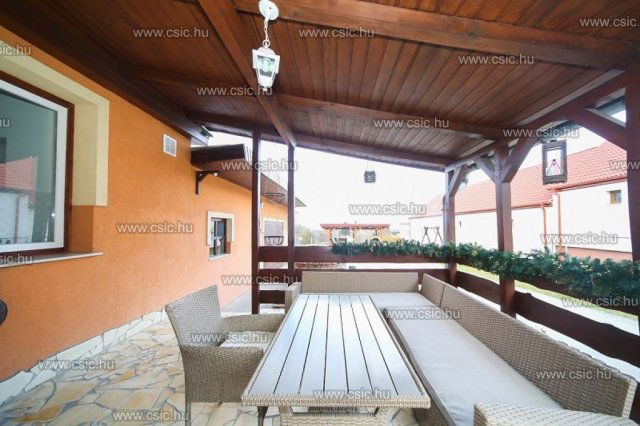 Eladó családi ház, Érden 89.9 M Ft, 5 szobás