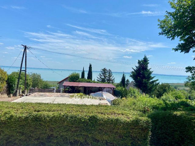 Eladó telek, Alsóörsön 129 M Ft / költözzbe.hu