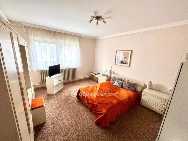 Eladó családi ház, Hosszúpályin 62.999 M Ft, 3 szobás