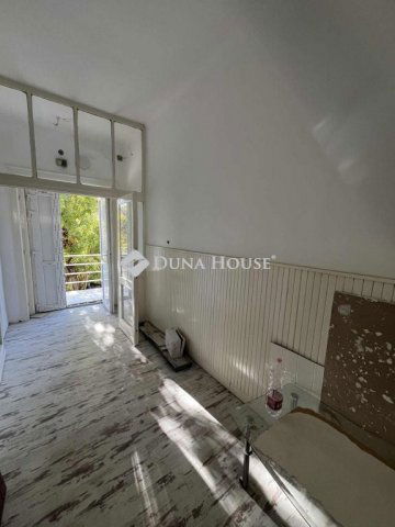 Eladó téglalakás, VIII. kerületben, Benyovszky Móric utcában